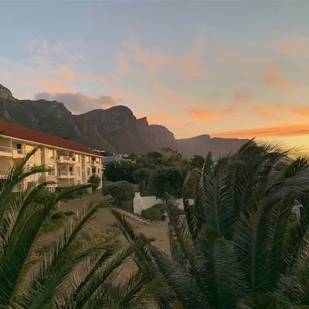 Image 3 - Quebec Road, Camps Bay, Cape Town, 8005, South Africa - Apartment for rent