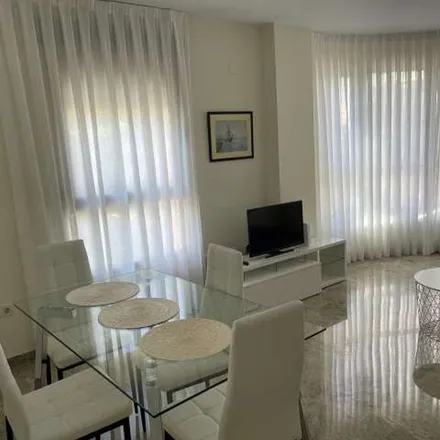 Rent this 2 bed apartment on Avinguda del Mestre Rodrigo in 52, 46015 Valencia