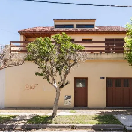 Buy this 3 bed house on San Roque in Partido de Lomas de Zamora, Temperley