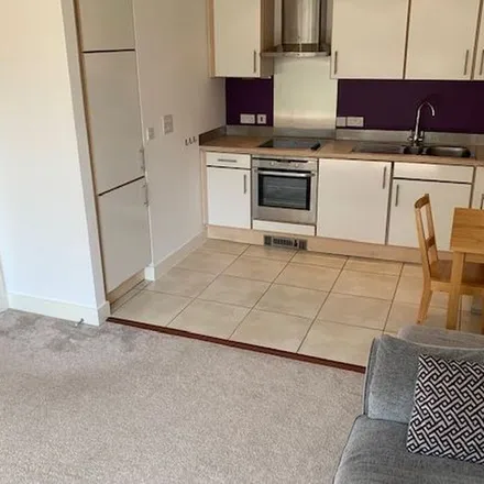 Rent this 1 bed apartment on Kilcredaun House in Butetown Link, Cardiff