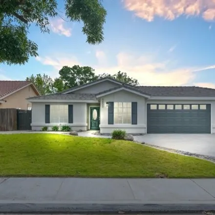 Buy this 3 bed house on 5810 Winter Grove Drive in Bakersfield, CA 93313