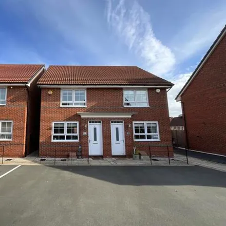 Buy this 2 bed townhouse on Beardsall Mews in Bulwell, NG8 6DS