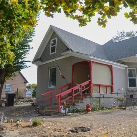 Buy this 3 bed house on 150 East 3rd Avenue in Ritzville, Adams County