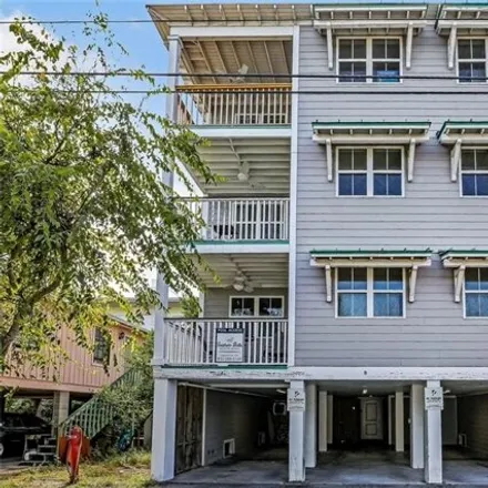 Image 1 - 83 Izlar Avenue, Tybee Island, Chatham County, GA 31328, USA - Condo for sale