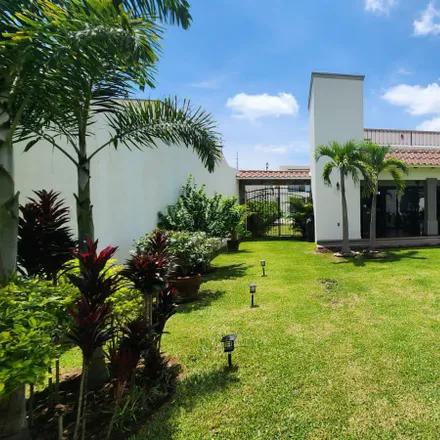 Buy this studio house on Boulevard Primavera in Fraccionamiento Morada del Quetzal, 91637 Jacarandas