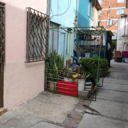 Image 5 - Abarrotes Bengi, Calle Enrico Caruso, Colonia Ex Hipódromo de Peralvillo, 06220 Mexico City, Mexico - House for rent