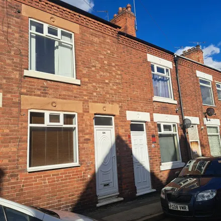 Rent this 3 bed townhouse on 54 John Street in Worksop, S80 1TG