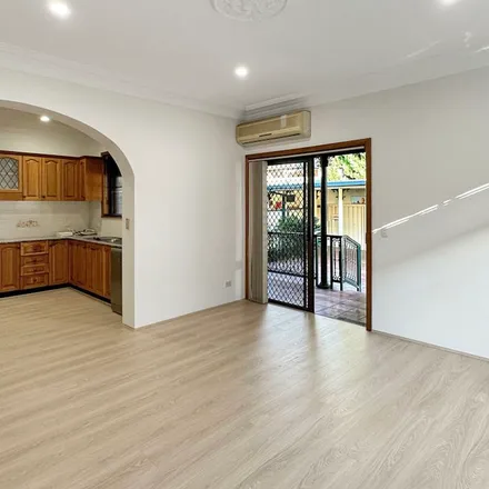 Image 4 - Gordon Street, Rosebery NSW 2018, Australia - Apartment for rent