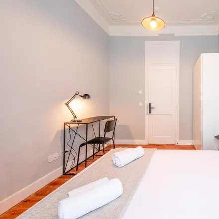 Rent this 19 bed room on Flor do Rego in Rua Filipe da Mata 67, 1600-069 Lisbon