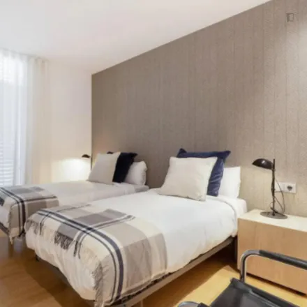 Rent this 2 bed apartment on Carrer de Còrsega in 412-414, 08037 Barcelona