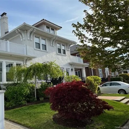 Buy this 5 bed house on 28 West Olive Street in City of Long Beach, NY 11561