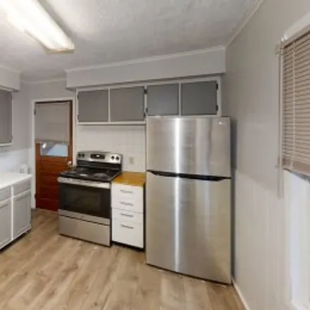 Rent this 2 bed apartment on 1109 Fisk Street in Greenridge, Scranton