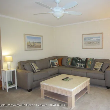 Image 2 - 56 Linden Court, Spring Lake Heights, Monmouth County, NJ 07762, USA - Condo for rent