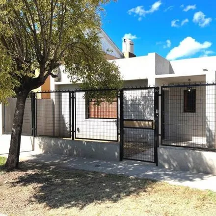 Buy this 2 bed house on Curupaytí 1629 in Partido de San Isidro, B1605 CEI Villa Adelina