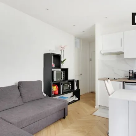 Rent this studio apartment on 10 Rue des Graviers in 92200 Neuilly-sur-Seine, France