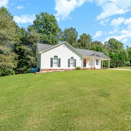 Image 3 - 422 Split Oak Trail, Gaston County, NC 28052, USA - House for sale