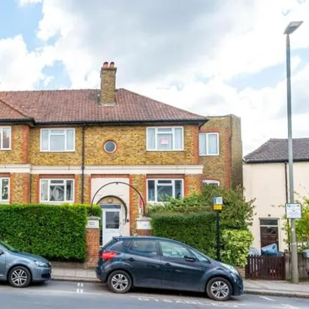 Rent this 2 bed apartment on 135 Merton Road in London, SW18 5EQ