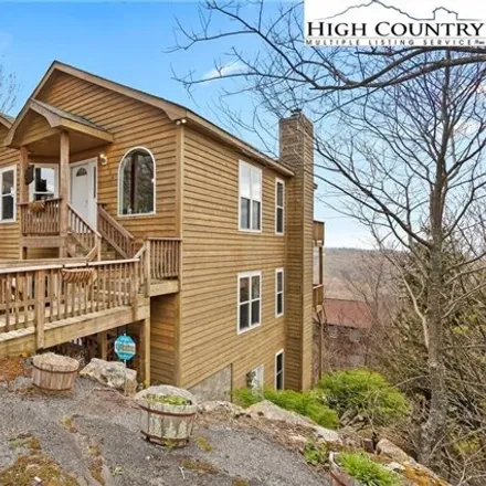 Buy this 3 bed house on North Pinnacle Ridge Road in Beech Mountain, Beech Mountain