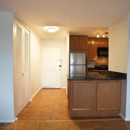 Image 3 - 1301 Delaware Avenue Southwest, Washington, DC 20024, USA - Condo for sale