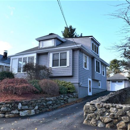 Rent this 3 bed house on 16 Beacon Avenue in Auburn, ME 04210