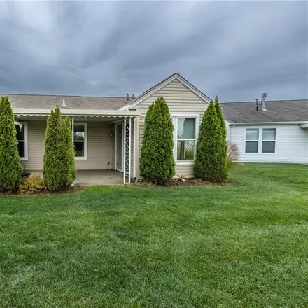 Image 4 - 9419 Harvard Drive, North Ridgeville, OH 44039, USA - House for sale