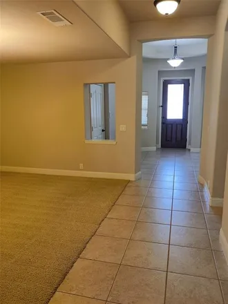 Image 3 - 825 Forest Grove Lane, Fort Worth, TX 76097, USA - House for rent