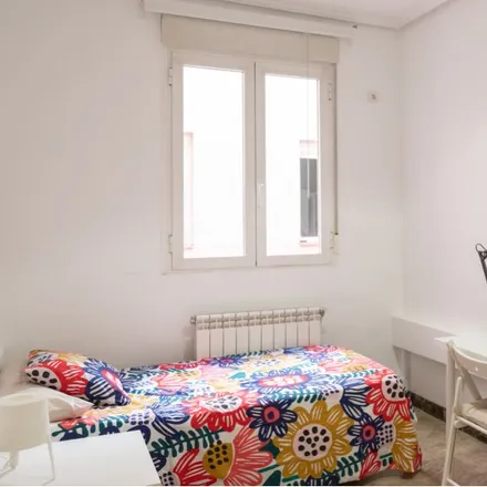 Rent this 8 bed room on Madrid in Calle de Emilio Carrere, 28015 Madrid