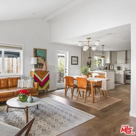 Image 4 - 3351 Atwater Avenue, Los Angeles, CA 90039, USA - House for sale