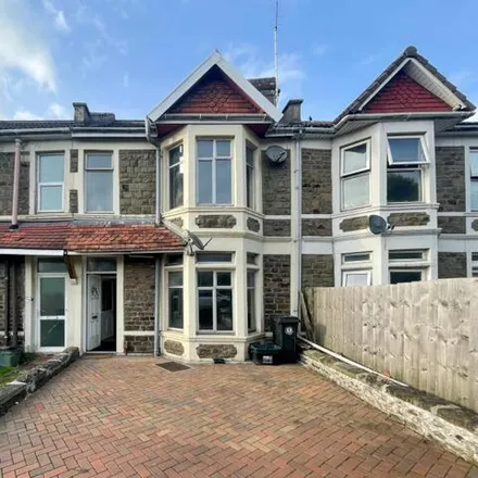Rent this 5 bed townhouse on 861 Fishponds Road in Bristol, BS16 2LG