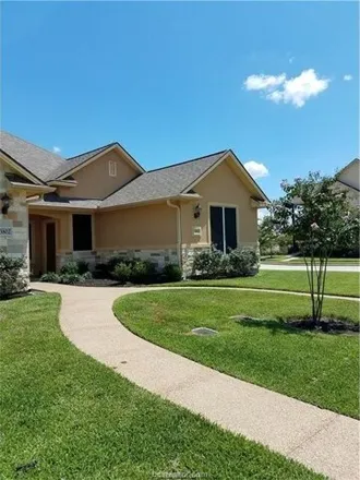 Rent this 3 bed house on 1433 Buena Vista Drive in College Station, TX 77845
