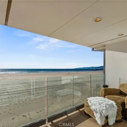 Buy this 2 bed condo on 4155 Ocean Front Walk in Los Angeles, CA 90292