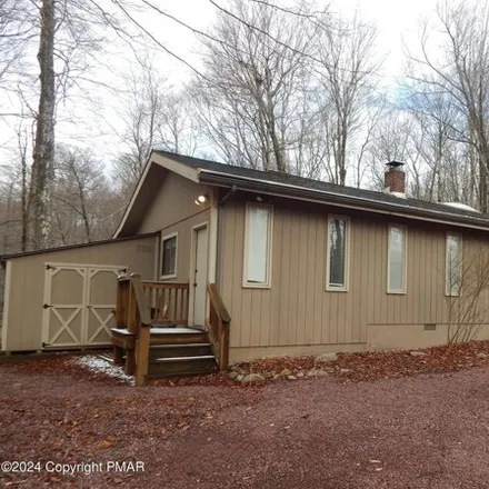 Buy this 3 bed house on 1378 Redwood Terrace in Pocono Pines, Tobyhanna Township