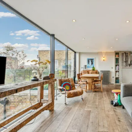 Rent this 1 bed room on Cambridge Road in London, SW11 4RR