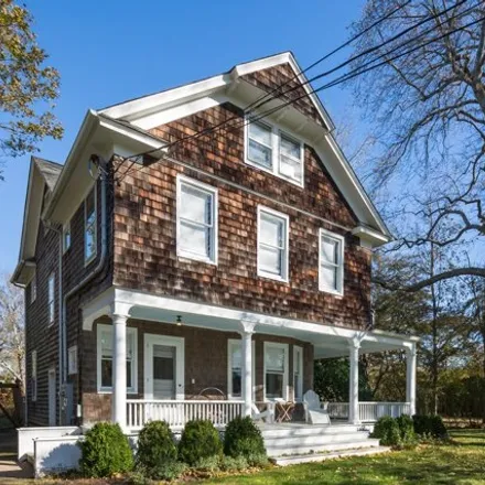 Rent this 6 bed house on 35 Meeting House Lane in Amagansett, East Hampton