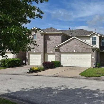 Rent this 3 bed house on 8560 Willow Loch Drive in Gleannloch Farms, TX 77379