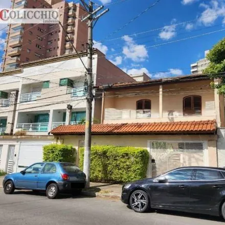 Buy this 5 bed house on Rua Rui Barbosa in Vila Gilda, Santo André - SP