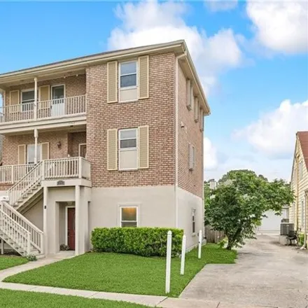 Image 2 - 6345 Marshal Foch St, New Orleans, Louisiana, 70124 - House for sale