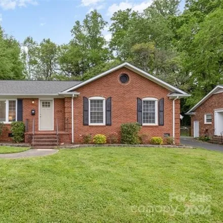 Buy this 3 bed house on 1929 Edgewater Drive in Charlotte, NC 28210