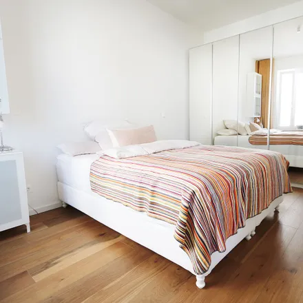 Rent this 2 bed apartment on Von-der-Heydt-Straße 1 in 10785 Berlin, Germany