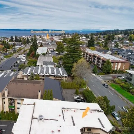 Buy this 2 bed condo on 1070 5th Avenue South in Edmonds, WA 98020