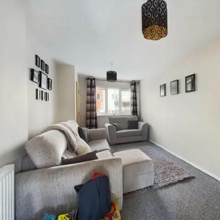 Image 2 - Brentleigh Way, Hanley, ST1 3GX, United Kingdom - Townhouse for sale
