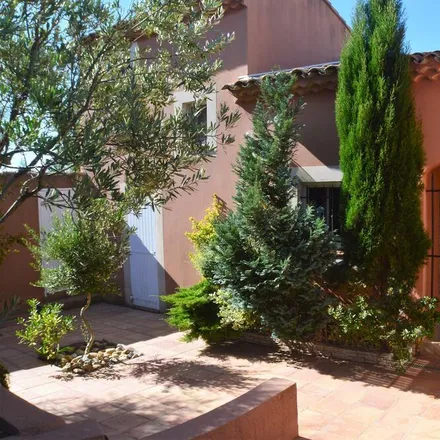 Rent this 4 bed house on 13820 Ensuès-la-Redonne