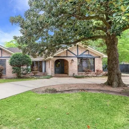 Image 2 - 8881 Heather Circle, Spring Valley Village, Harris County, TX 77055, USA - House for rent