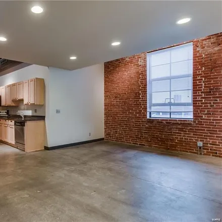 Image 2 - 3124 Olive Street, Saint Louis, MO 63103, USA - Loft for rent