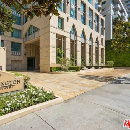 Image 2 - 10727 Wilshire Boulevard, Los Angeles, CA 90024, USA - Condo for sale