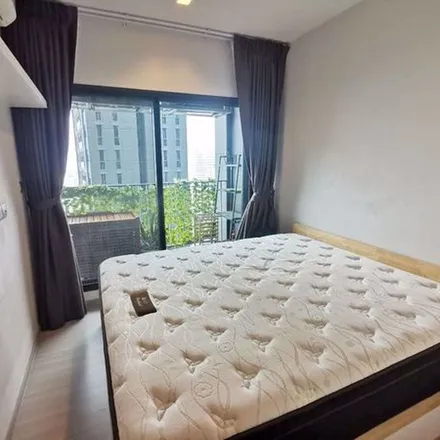 Rent this 1 bed apartment on Life Asoke–Rama 9 in Asok-Din Daeng Road, Ratchathewi District