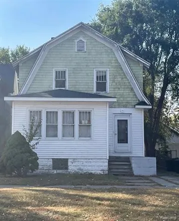 Buy this 3 bed house on 2615 Gratiot Avenue in Port Huron, MI 48060