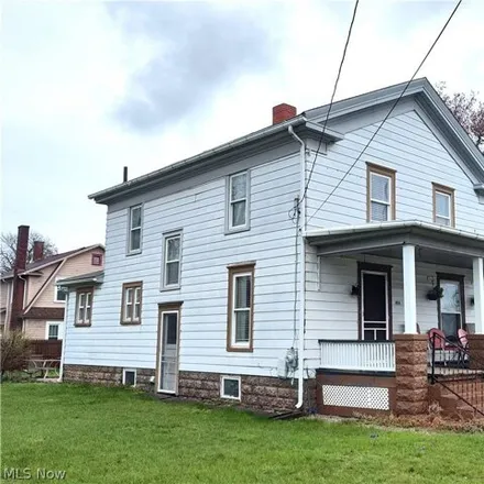 Buy this 3 bed house on 269 Wrights Avenue in Conneaut, OH 44030