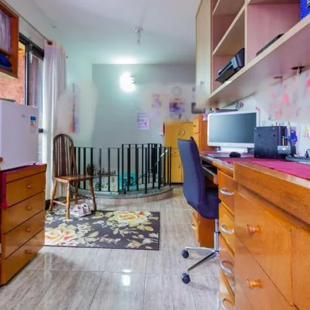 Buy this 3 bed apartment on Rua Sete de Setembro in Rudge Ramos, São Bernardo do Campo - SP