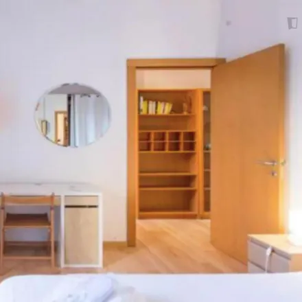 Image 3 - Via Sofonisba Anguissola, 20146 Milan MI, Italy - Apartment for rent